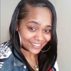 Meet your Posher, Samira